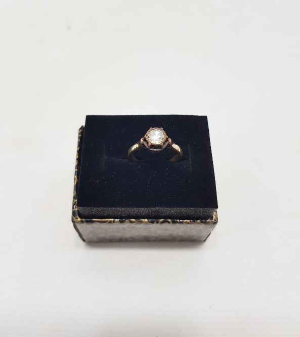 TEKTAŞ PIRLANTA YÜZÜK  