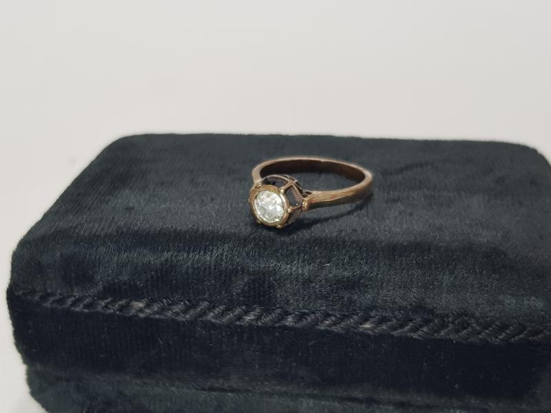 TEKTAŞ PIRLANTA YÜZÜK  