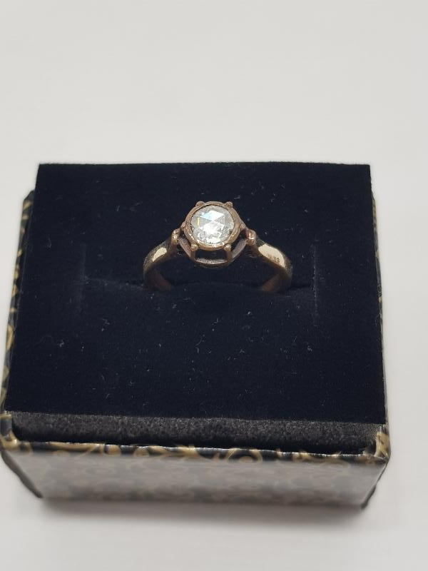 TEKTAŞ PIRLANTA YÜZÜK  