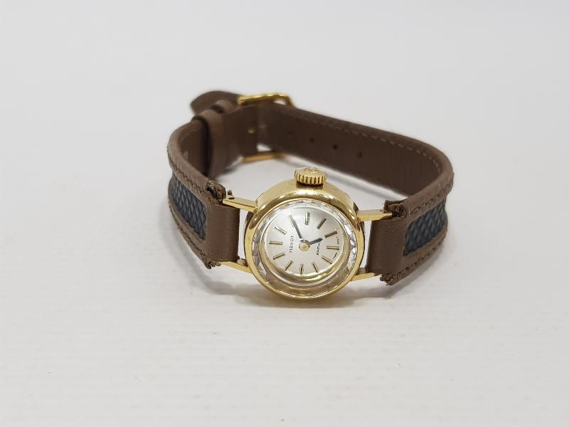 TISSOT ALTIN KOL SAATİ 