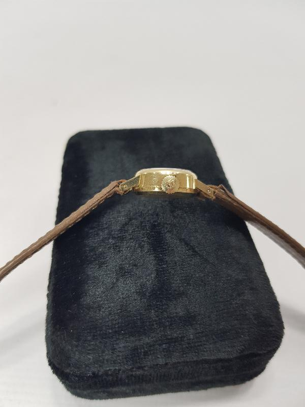 TISSOT ALTIN KOL SAATİ 