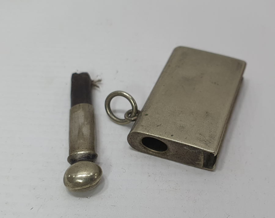 GÜMÜŞTEN MAMUL NADİR FORM KAV ÇAKMAĞI