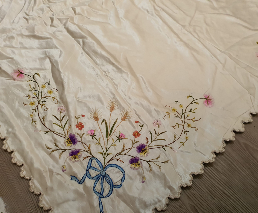 OSMANLI DÖNEMİ İPEK ATLAS BOHÇA