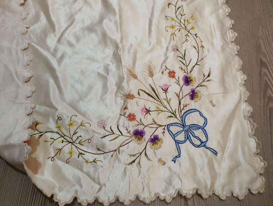 OSMANLI DÖNEMİ İPEK ATLAS BOHÇA