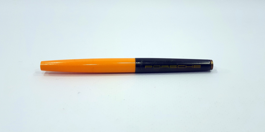 PORSCHE İÇİN ÖZEL YAPILMIŞ MONT BLANC MARKA KALEM