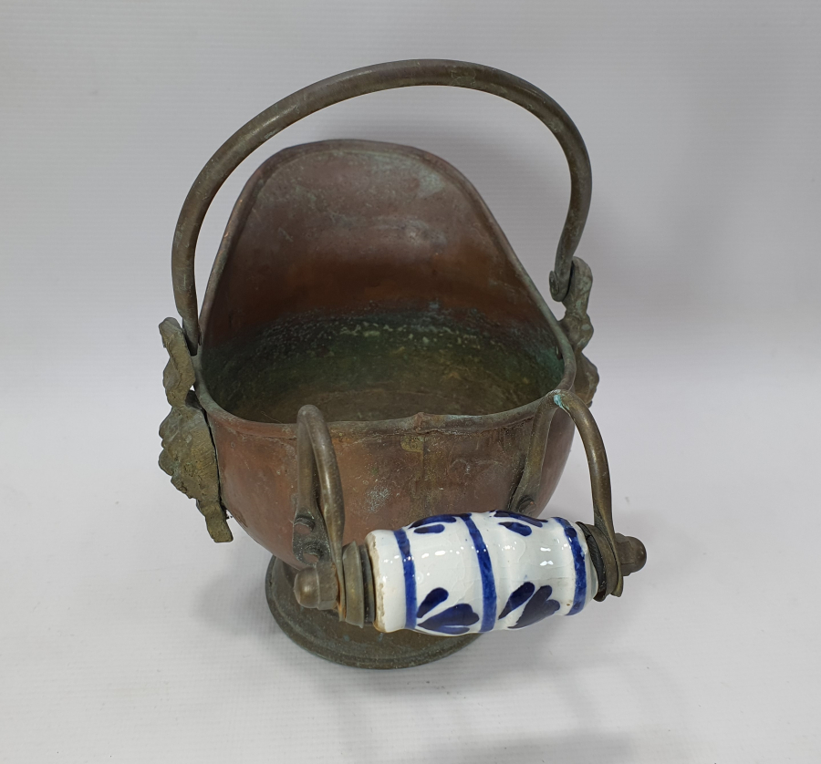 PORSLEN TUTMAÇLI VE ASLANLI BUZ KOVASI