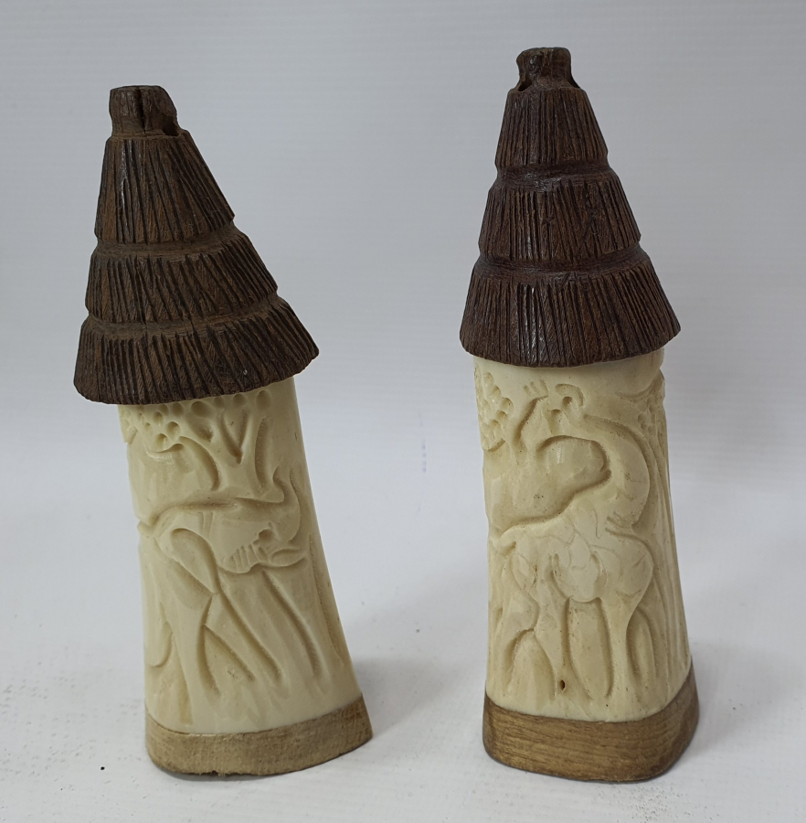 ÜZERİ FİL VE ZÜRAFA FİGÜRLÜ KEMİK OBJE