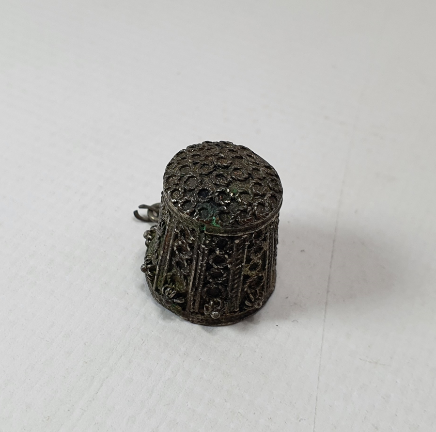 OSMANLI DÖNEMİ GÜVERSE İŞÇİLİKLİ GÜMÜŞ TERZİ YÜKSÜĞÜ