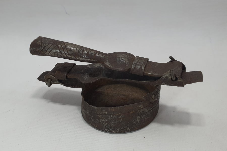 OSMANLI DÖNEMİ ÜZERİ KALEM İŞÇİLİKLİ KAHVE KAVURMA TAVASI