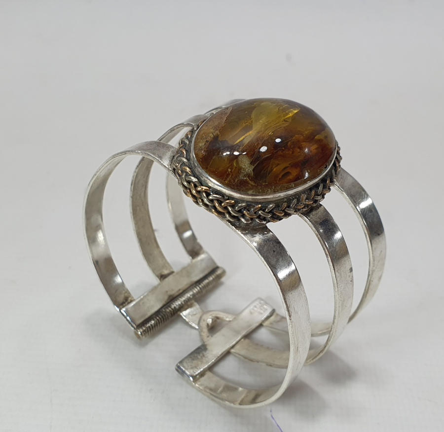 ÖZEL YAPIM KEHRİBAR TAŞLI BİLEKLİK