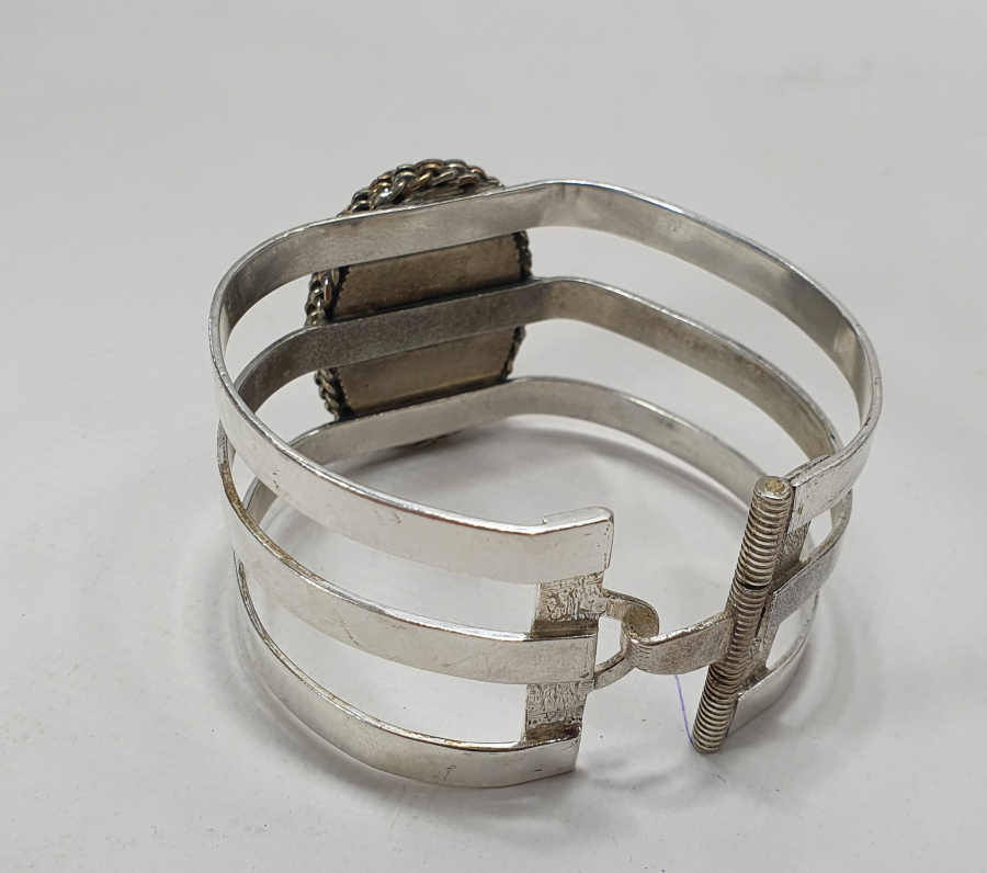 ÖZEL YAPIM KEHRİBAR TAŞLI BİLEKLİK