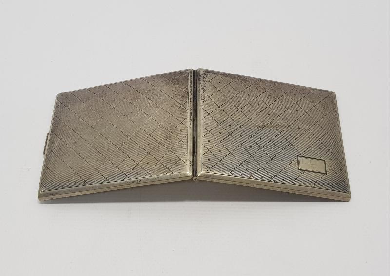 ALPAKA TÜTÜN TABAKASI 