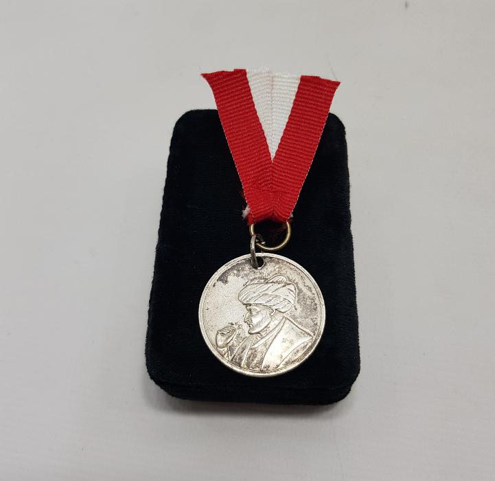 AKBANK FATİH AJANSI AÇILIŞ HATIRASI GÜMÜŞ MADALYON 