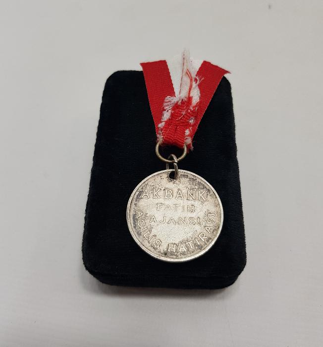 AKBANK FATİH AJANSI AÇILIŞ HATIRASI GÜMÜŞ MADALYON 
