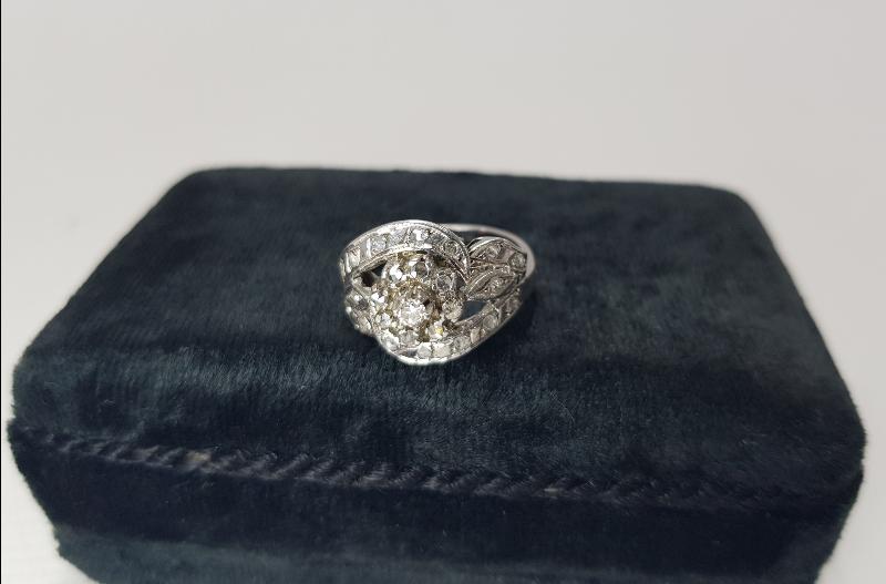 ANTİKA PIRLANTA YÜZÜK 