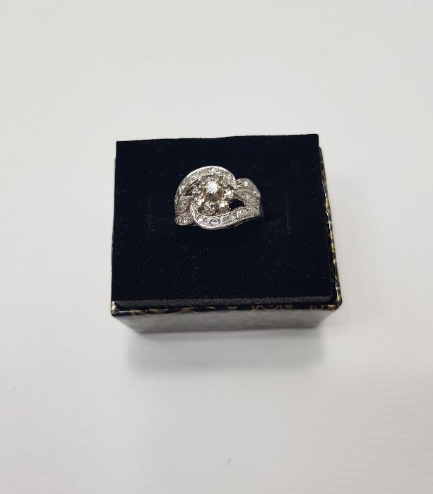 ANTİKA PIRLANTA YÜZÜK 