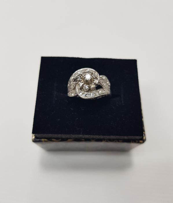 ANTİKA PIRLANTA YÜZÜK 