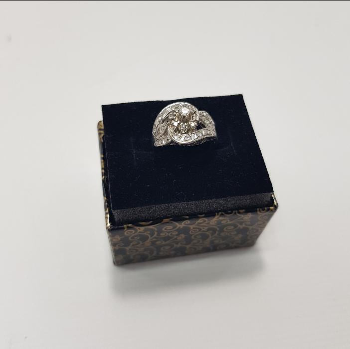 ANTİKA PIRLANTA YÜZÜK 