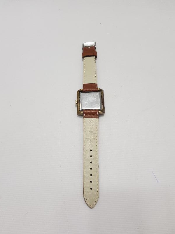 ESPERANTO MARKA TAKVİMLİ KURMALI SAAT