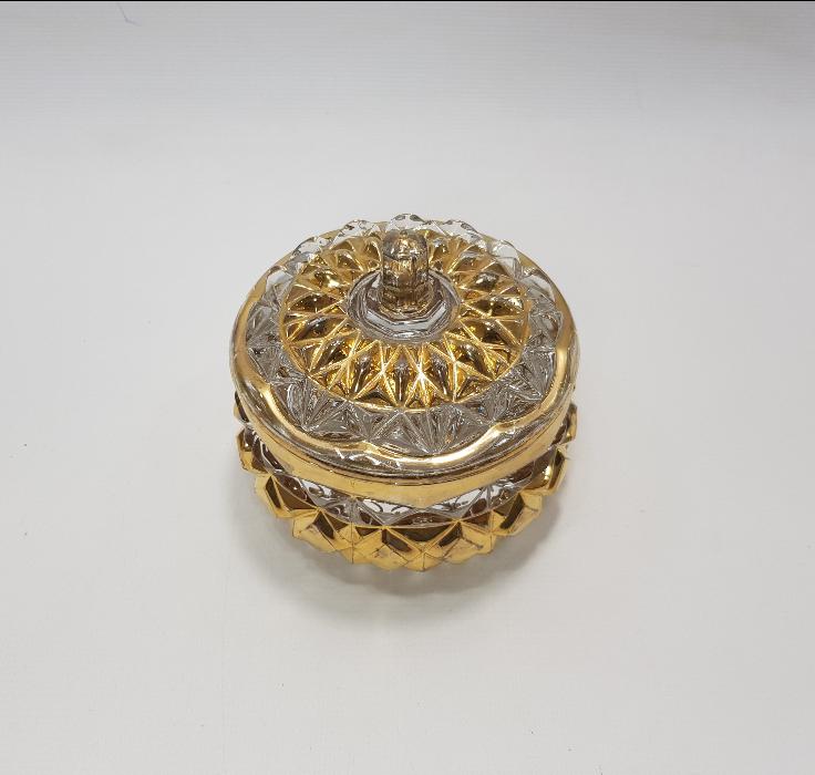 KAPAKLI KRİSTAL ŞEKERLİK