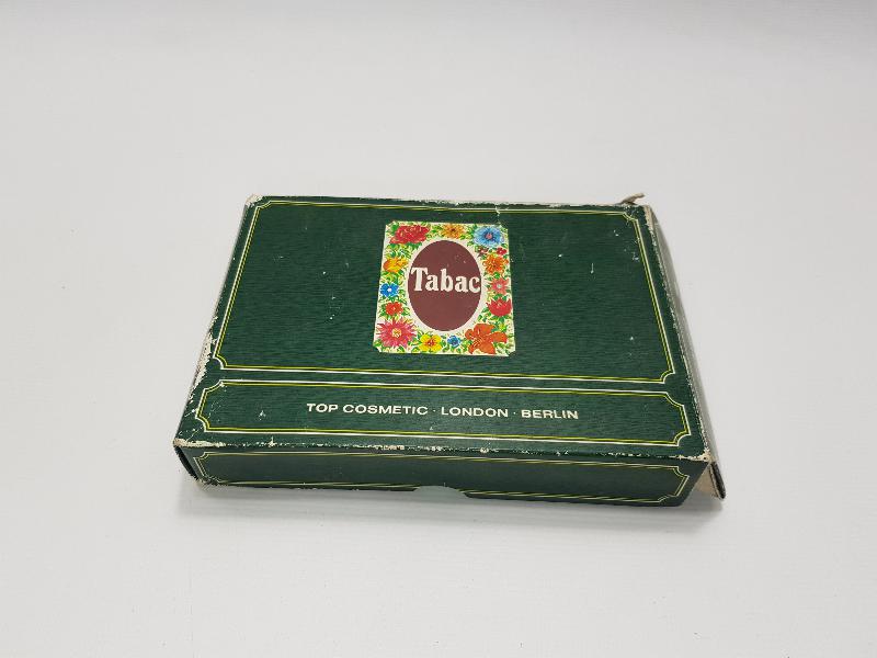 KUTUSUNDA ANTİKA SABUN VE LOSYON SETİ 