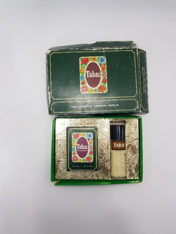 KUTUSUNDA ANTİKA SABUN VE LOSYON SETİ 