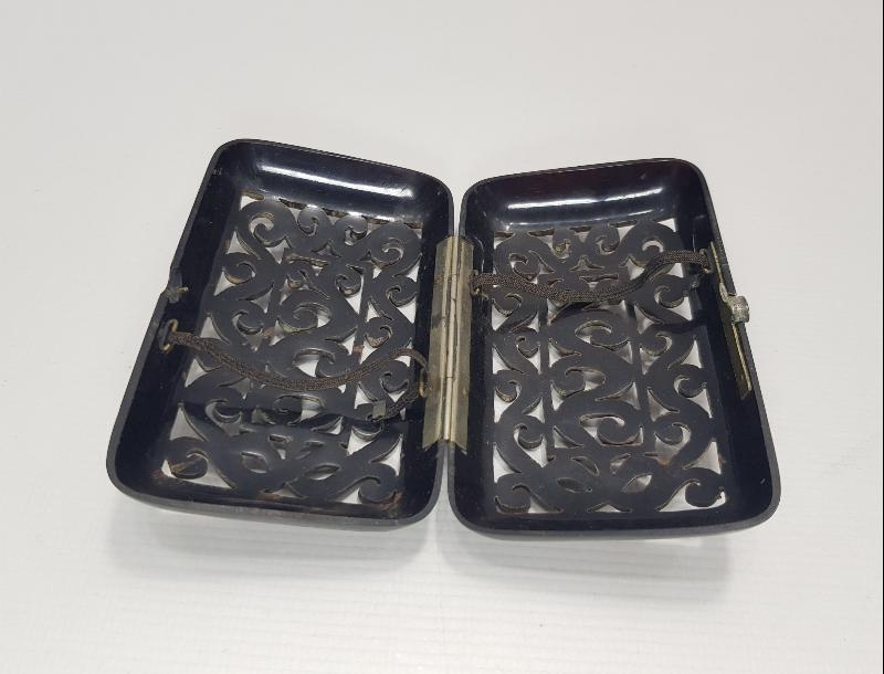 OSMANLI DÖNEMİ BOYNUZ SİGARA KUTUSU 