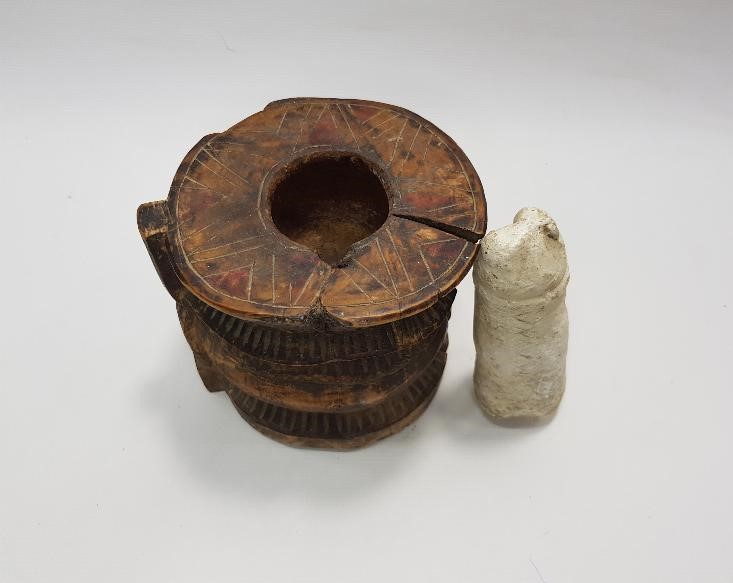 OSMANLI DÖNEMİ İŞLEMELİ AHŞAP DİBEK 