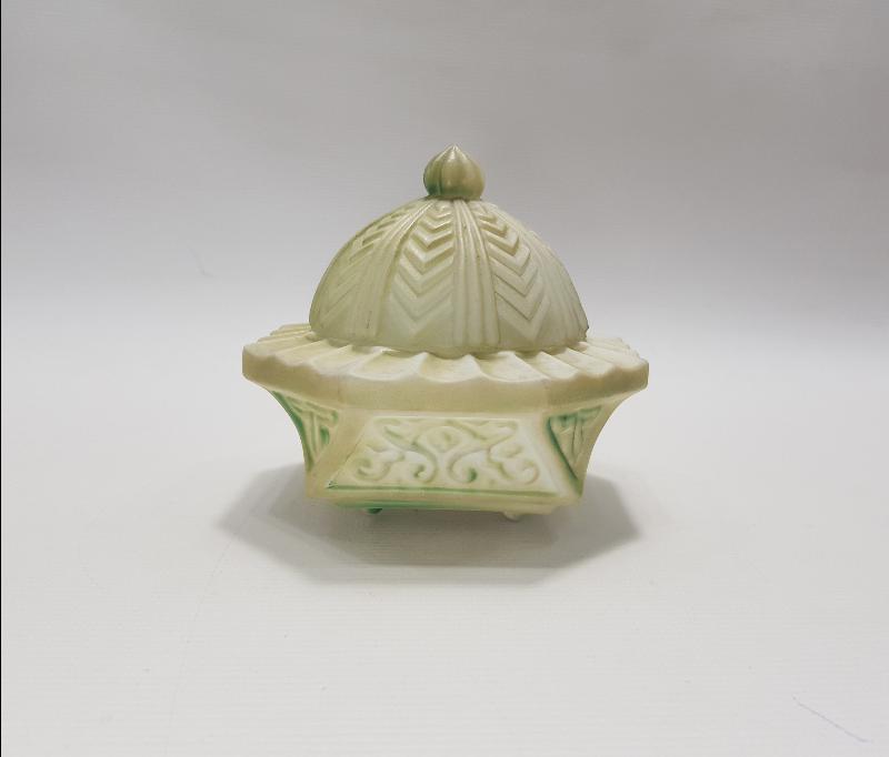 OSMANLI DÖNEMİ TEKKE İŞİ KUBBE FORMLU OPAL ŞEKERLİK 