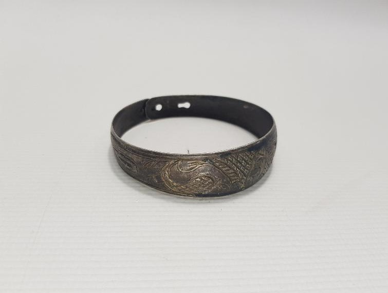 OSMANLICA YADİGAR YAZILI SAVATLI GÜMÜŞ BİLEZİK 