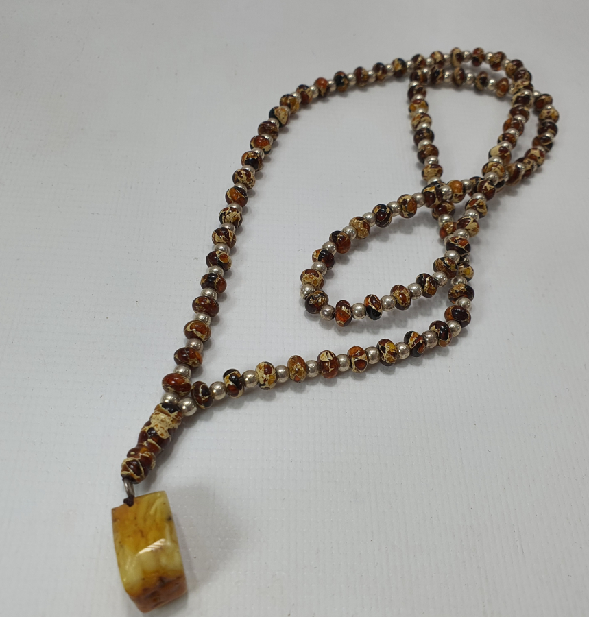 ÇOK NADİR ANTİKA DAMLA KEHRİBAR VE GÜMÜŞ GERDANLIK