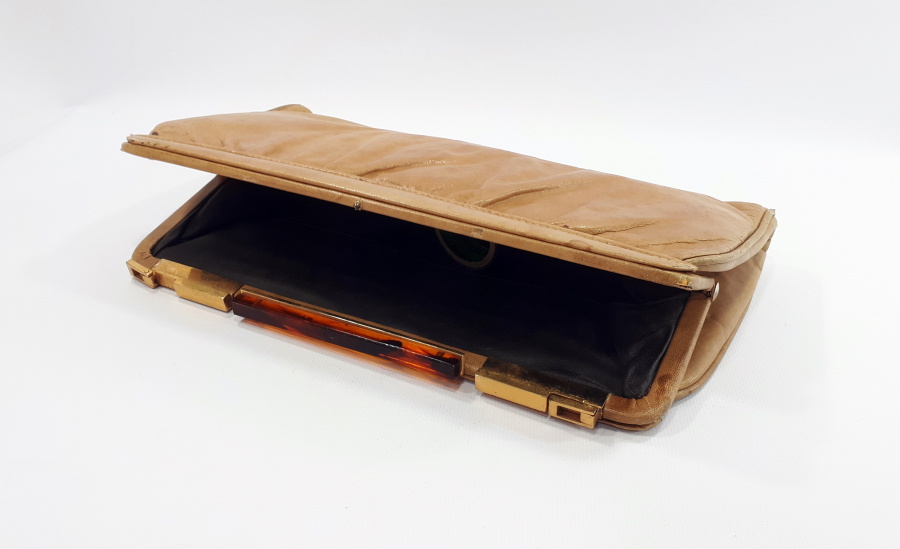 ÜST KISMI BAĞADAN MAMUL VİNTAGE BAYAN ÇANTASI