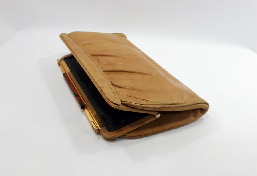 ÜST KISMI BAĞADAN MAMUL VİNTAGE BAYAN ÇANTASI