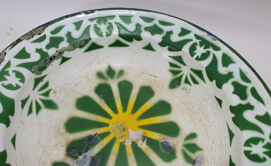 ÜZERİ AY YILDIZLI OSMANLI DÖNEMİ EMAYE TABAK