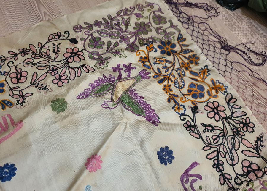 ÜZERİ OSMANLICA YAZILI BÜYÜK BOY KUŞLU BOHÇA