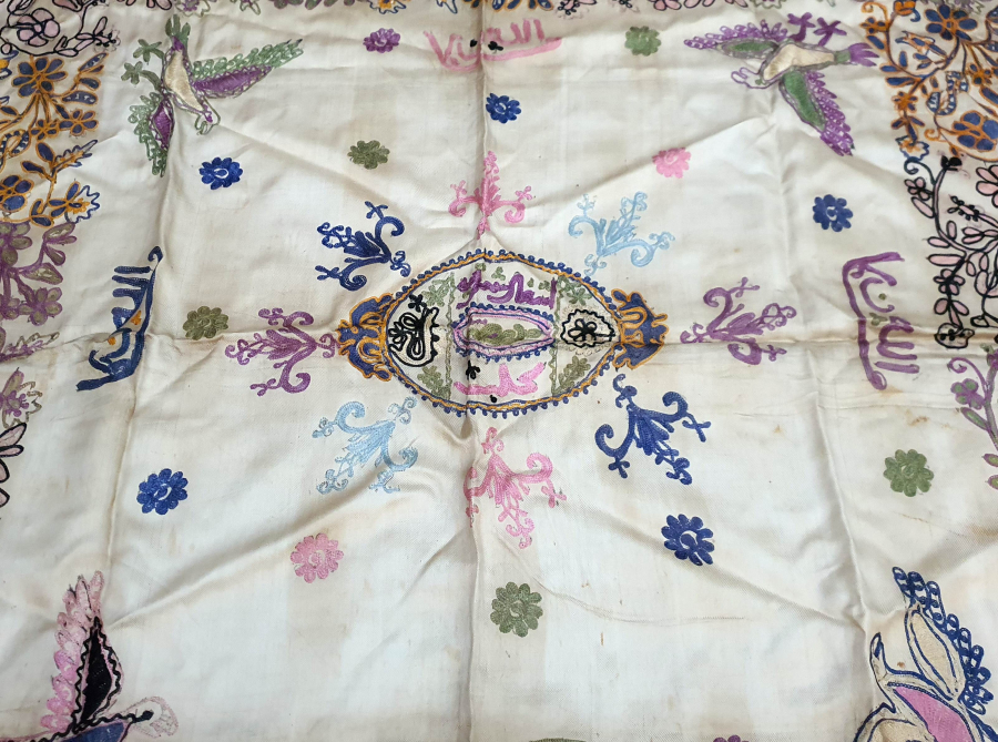 ÜZERİ OSMANLICA YAZILI BÜYÜK BOY KUŞLU BOHÇA