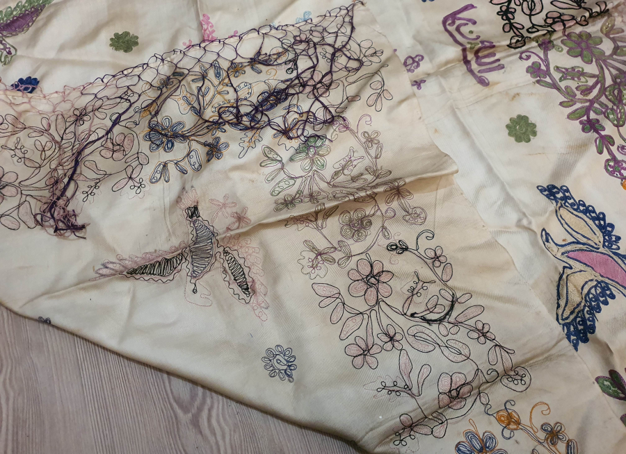 ÜZERİ OSMANLICA YAZILI BÜYÜK BOY KUŞLU BOHÇA