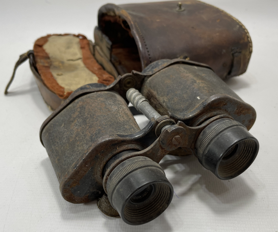 AY YILDIZLI KUTUSUNDA OSMANLI DÖNENİ SUBAY DÜRBÜNÜ