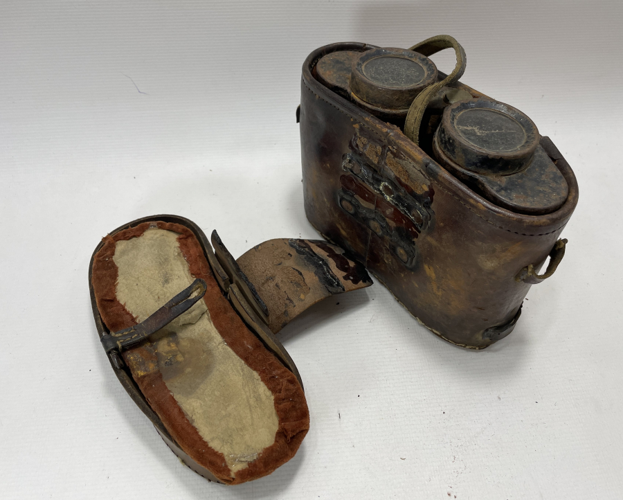 AY YILDIZLI KUTUSUNDA OSMANLI DÖNENİ SUBAY DÜRBÜNÜ