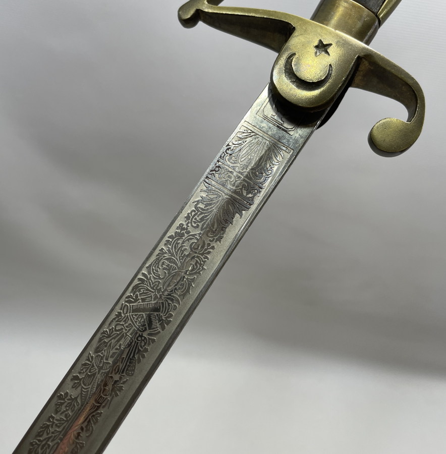 CUMHURİYET BAŞLARI ÇİL KONDİSYONDA NADİR SUBAY KILICI