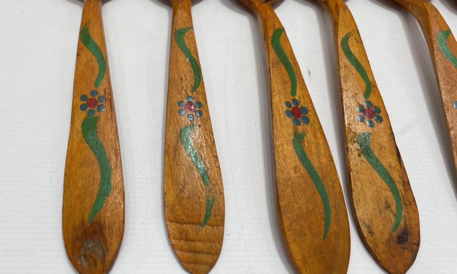 OSMANLI DÖNEMİ ÜZERİ İŞLEMELİ AHŞAP KAŞIK TAKIMI