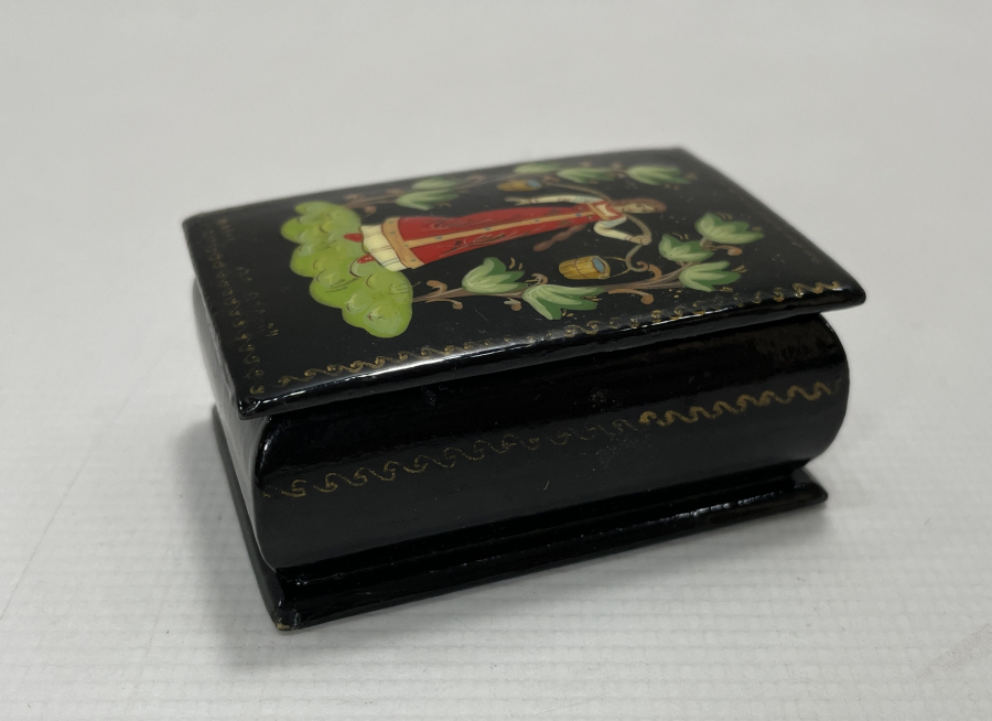 TAMAMI EL BOYAMA SANATÇI İMZALI ANTİKA PAPİER MACHE KUTU