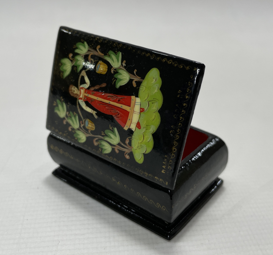 TAMAMI EL BOYAMA SANATÇI İMZALI ANTİKA PAPİER MACHE KUTU