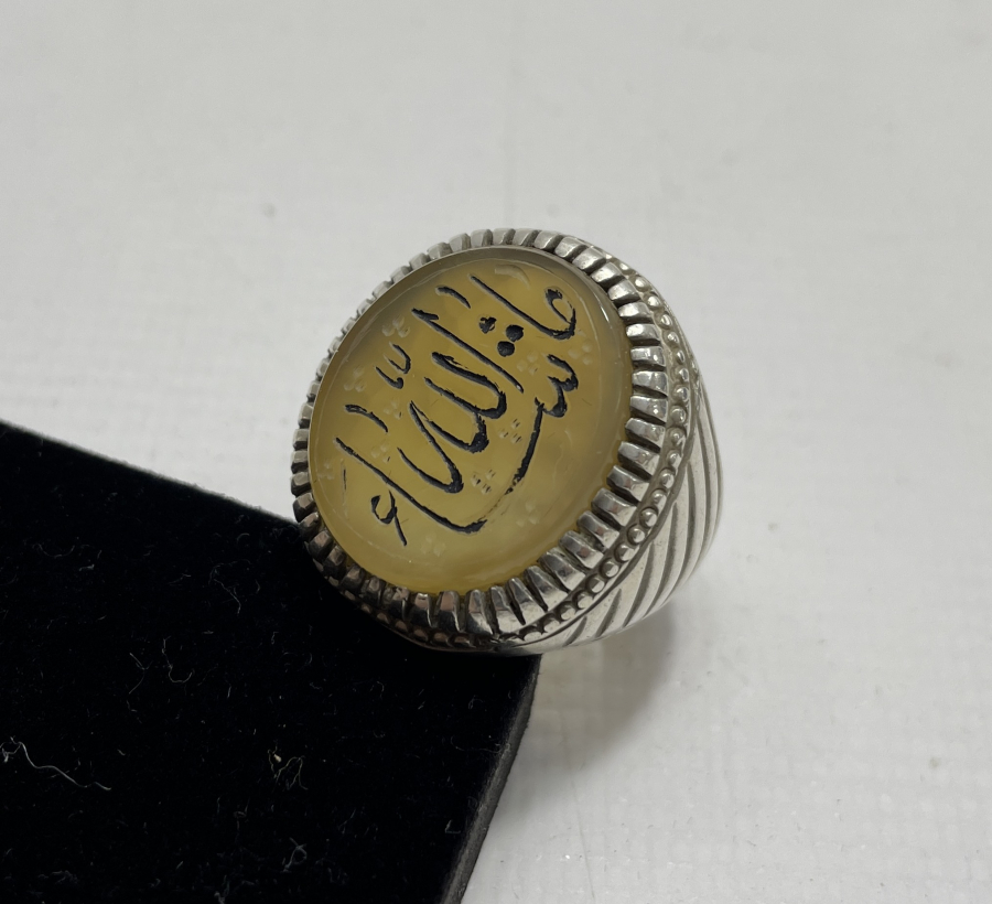 AKİK ÜZERİ EL KAZIMA USTA DAMGALI BÜYÜK BOY GÜMÜŞ YÜZÜK
