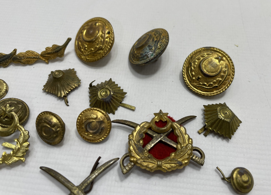 ANTİKA SUBAY BRÖVE ROZET VE KOKART LOTU