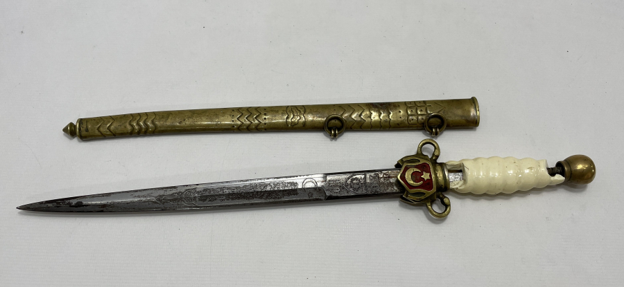 CUMHURİYET BAŞLARI HARP OKULU SUBAY MEÇİ