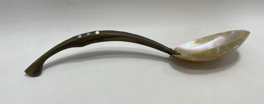 OSMANLI DÖNEMİ SEDEF VE BOYNUZDAN MAMUL TEKKE İŞİ BÜYÜK BOY HOŞAF KAŞIĞI