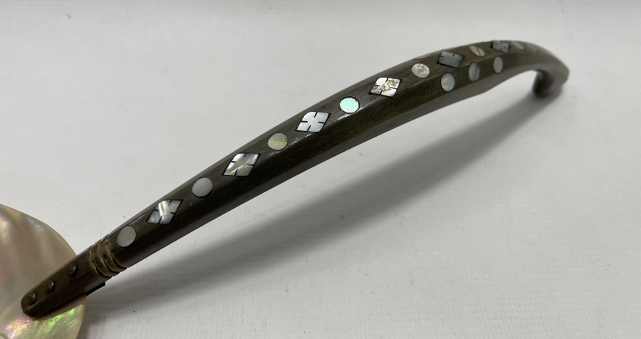 OSMANLI DÖNEMİ SEDEF VE BOYNUZDAN MAMUL TEKKE İŞİ BÜYÜK BOY HOŞAF KAŞIĞI