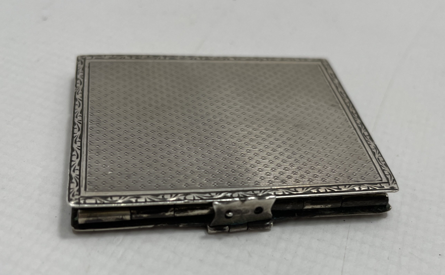 ÜZERİ AZNAVUR İŞÇİLİKLİ 1900 BAŞLARI FRANSIZ 3 LÜ FOTOĞRAFLIK