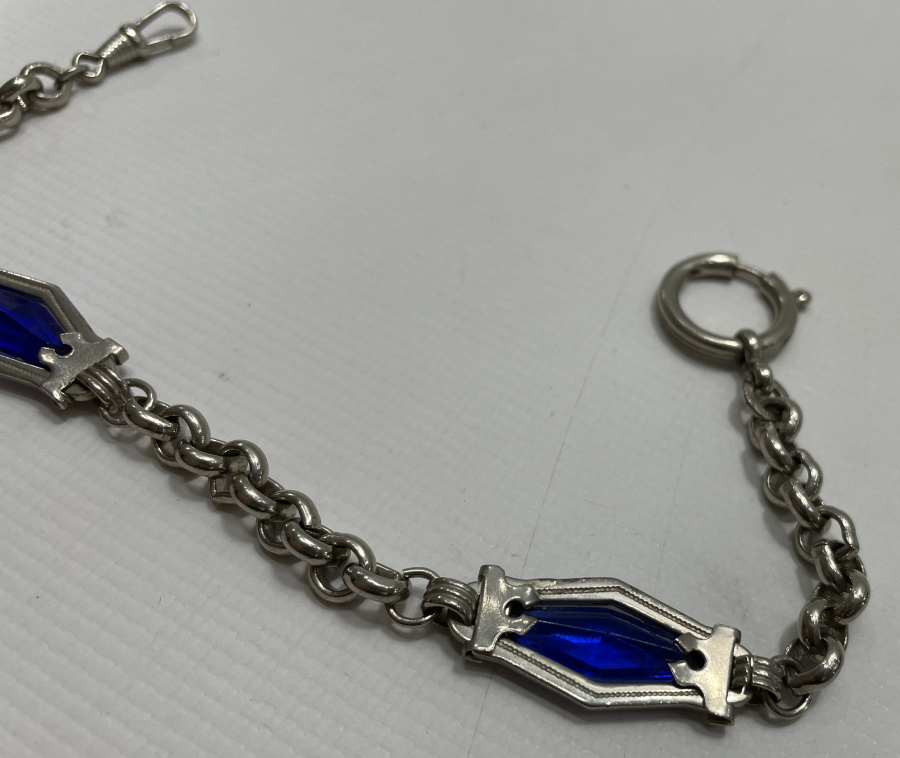 ÜZERİ DOĞAL TAŞLI ANTİKA GÜMÜŞ CEP SAATİ KÖSTEĞİ